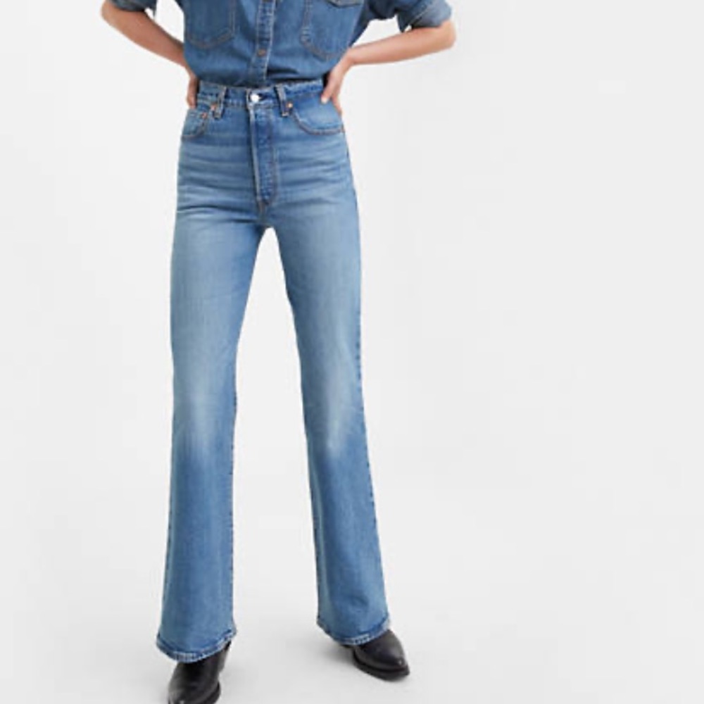 Levi flare jeans
